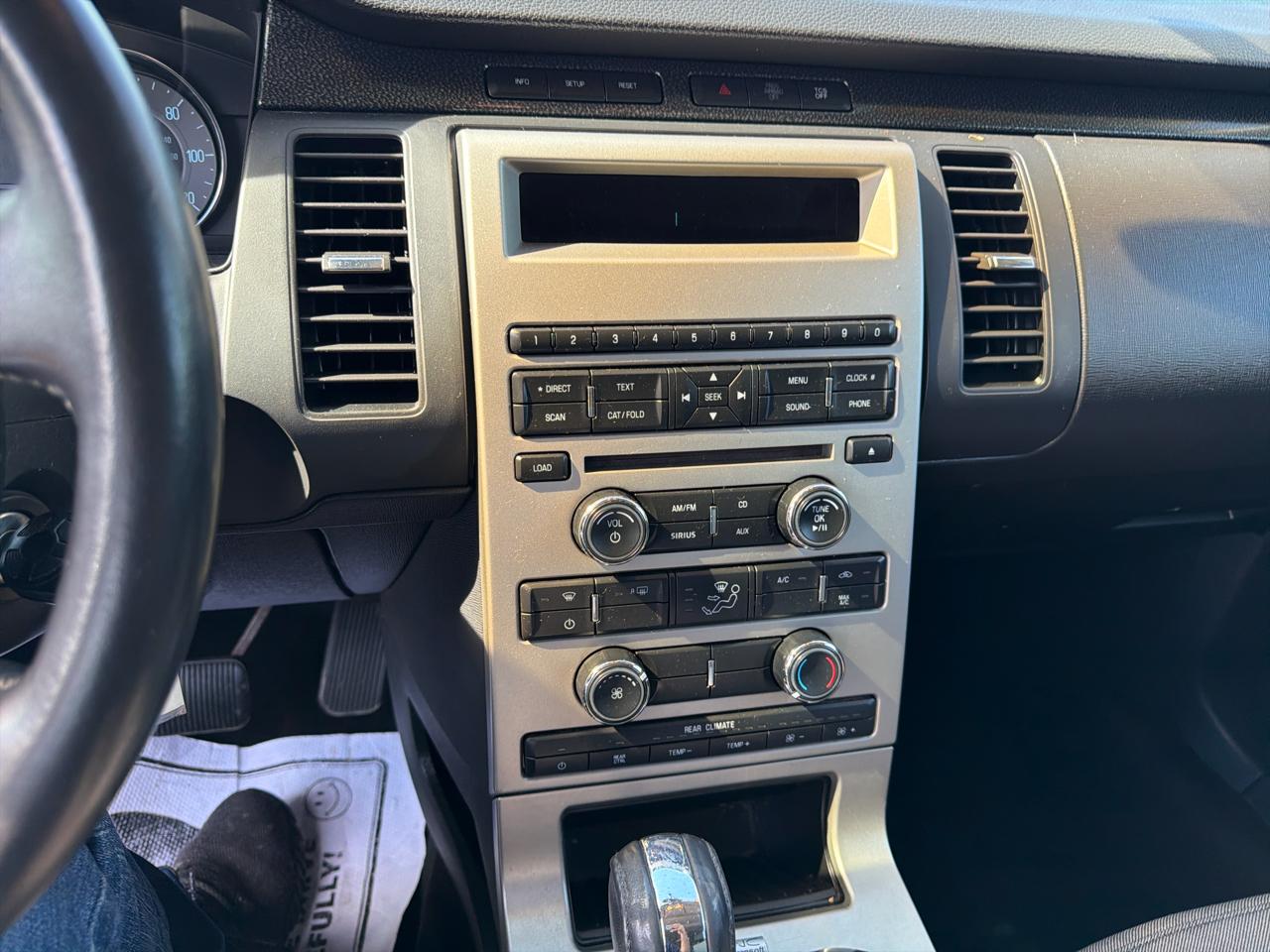 Ford Flex 4dr SE FWD 2011