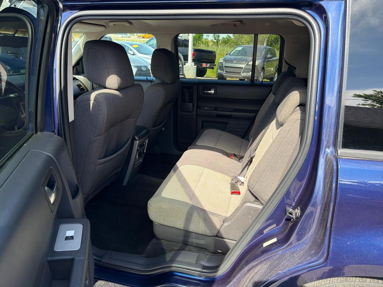 Ford Flex 4dr SE FWD 2011