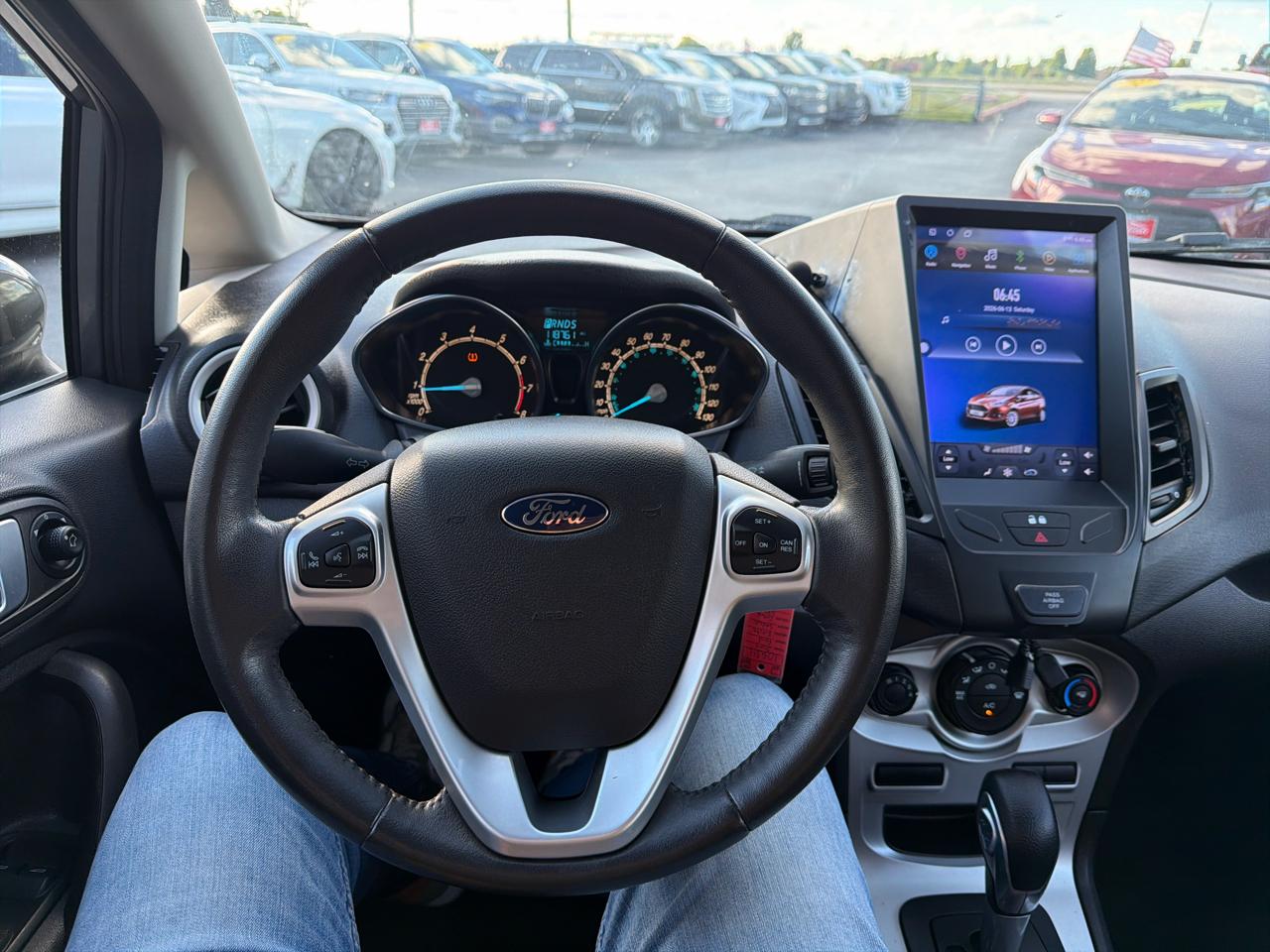 Ford Fiesta 4dr Sdn SE 2014