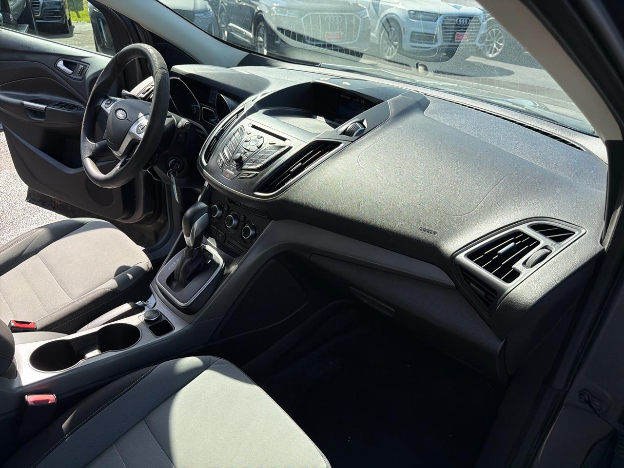 Ford Escape FWD 4dr SE 2014