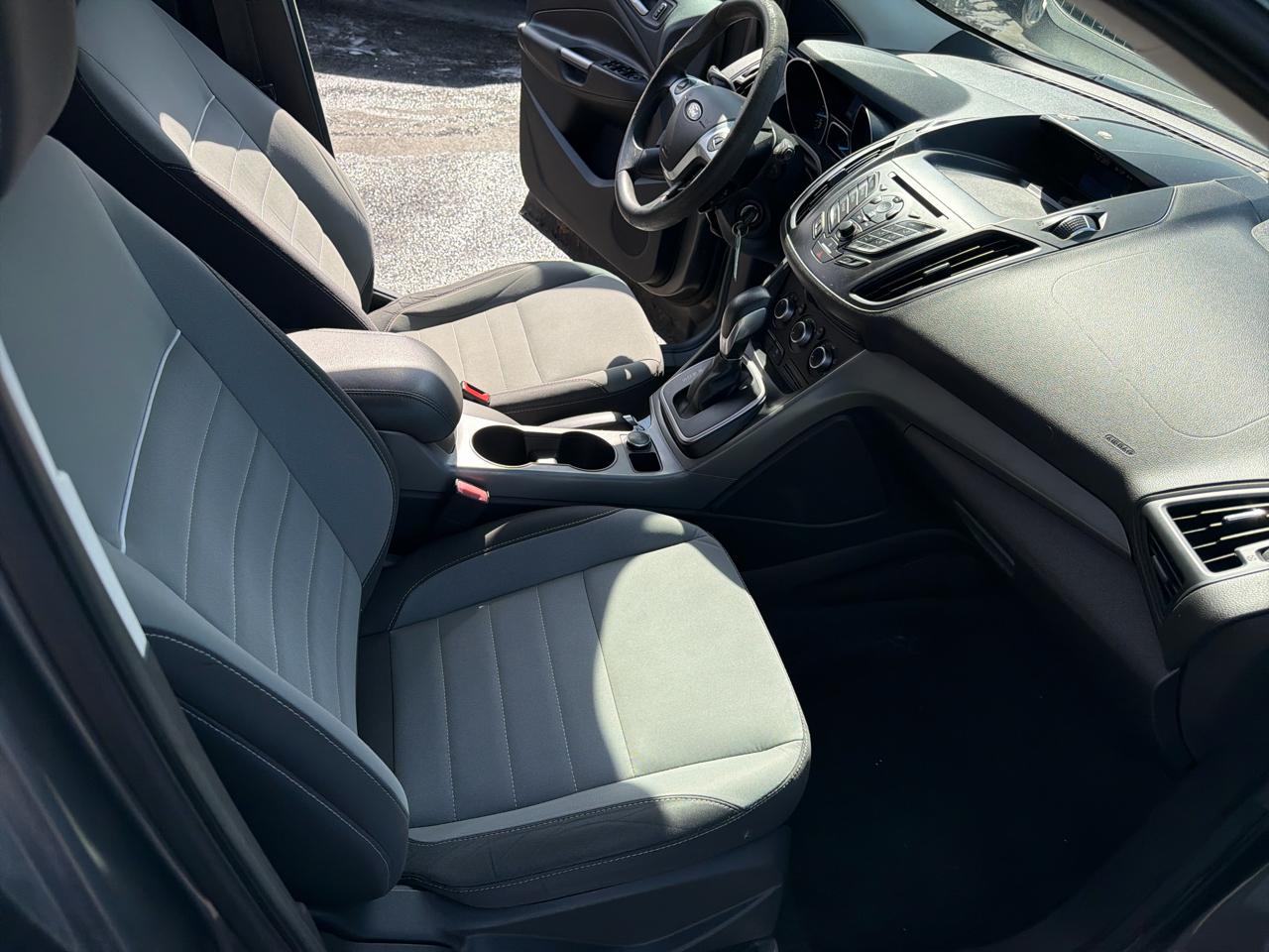 Ford Escape FWD 4dr SE 2014