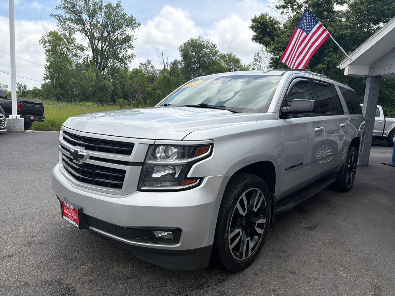 Chevrolet Suburban 4WD 4dr LT 2020