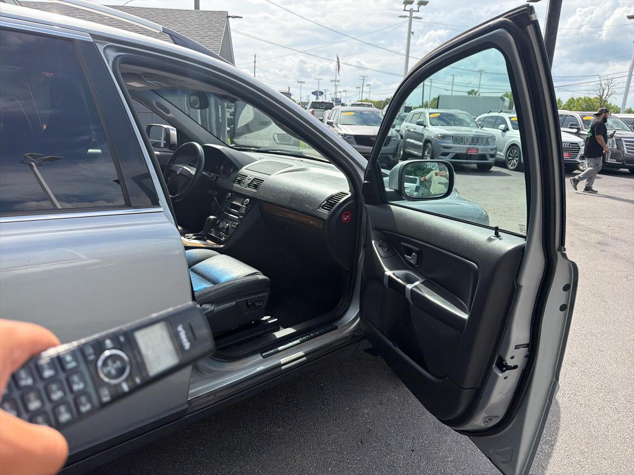 Volvo XC90 AWD 4dr 2012