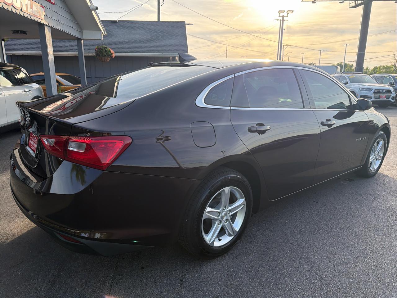 Chevrolet Malibu 4dr Sdn LS w/1LS 2020