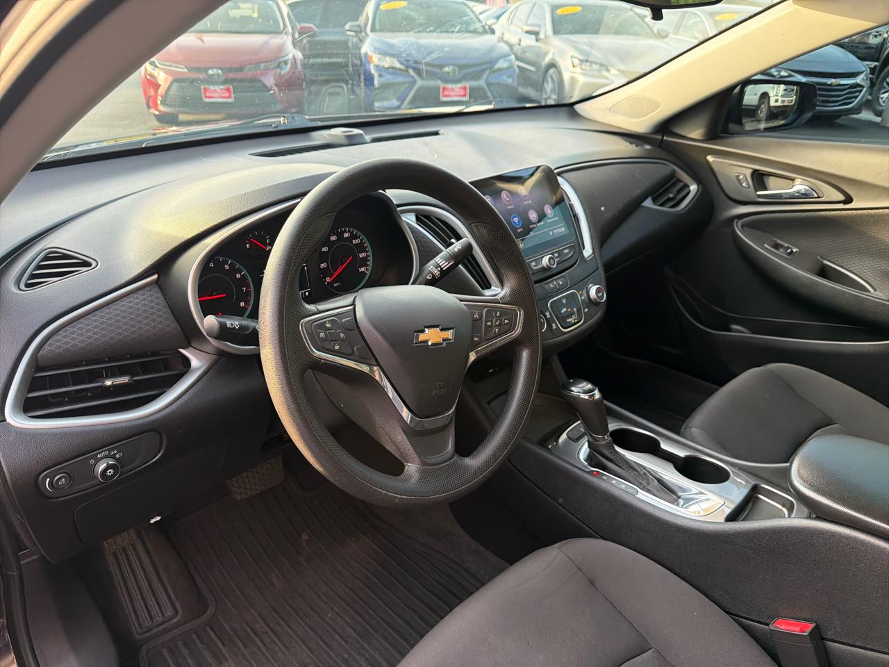Chevrolet Malibu 4dr Sdn LS w/1LS 2020
