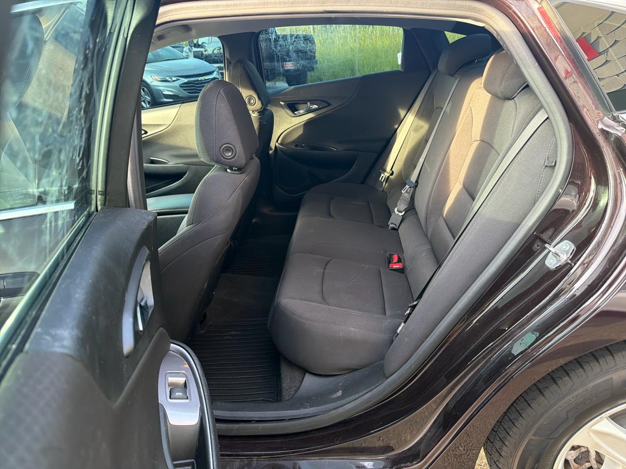 Chevrolet Malibu 4dr Sdn LS w/1LS 2020