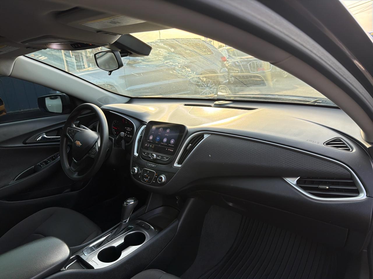 Chevrolet Malibu 4dr Sdn LS w/1LS 2020