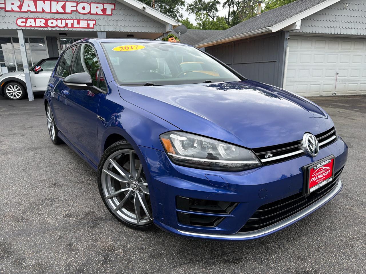 Volkswagen Golf R 4-Door DSG w/DCC/Nav 2017