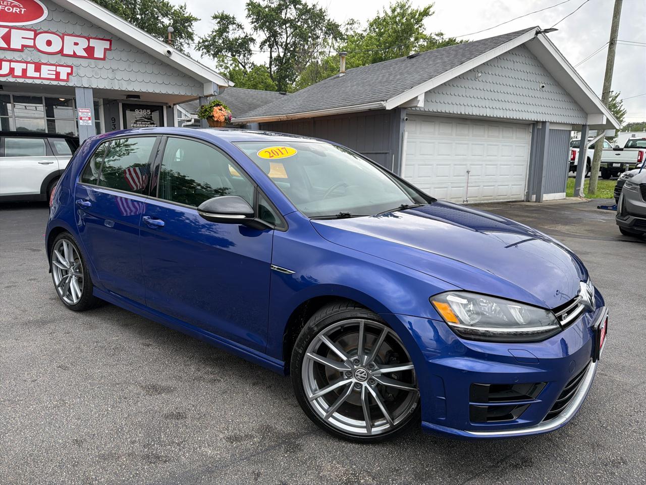 Volkswagen Golf R 4-Door DSG w/DCC/Nav 2017