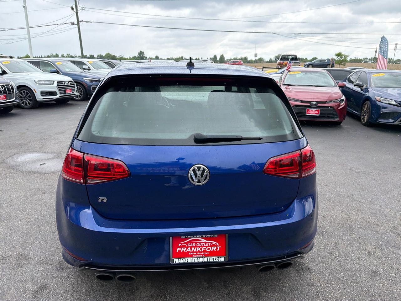 Volkswagen Golf R 4-Door DSG w/DCC/Nav 2017