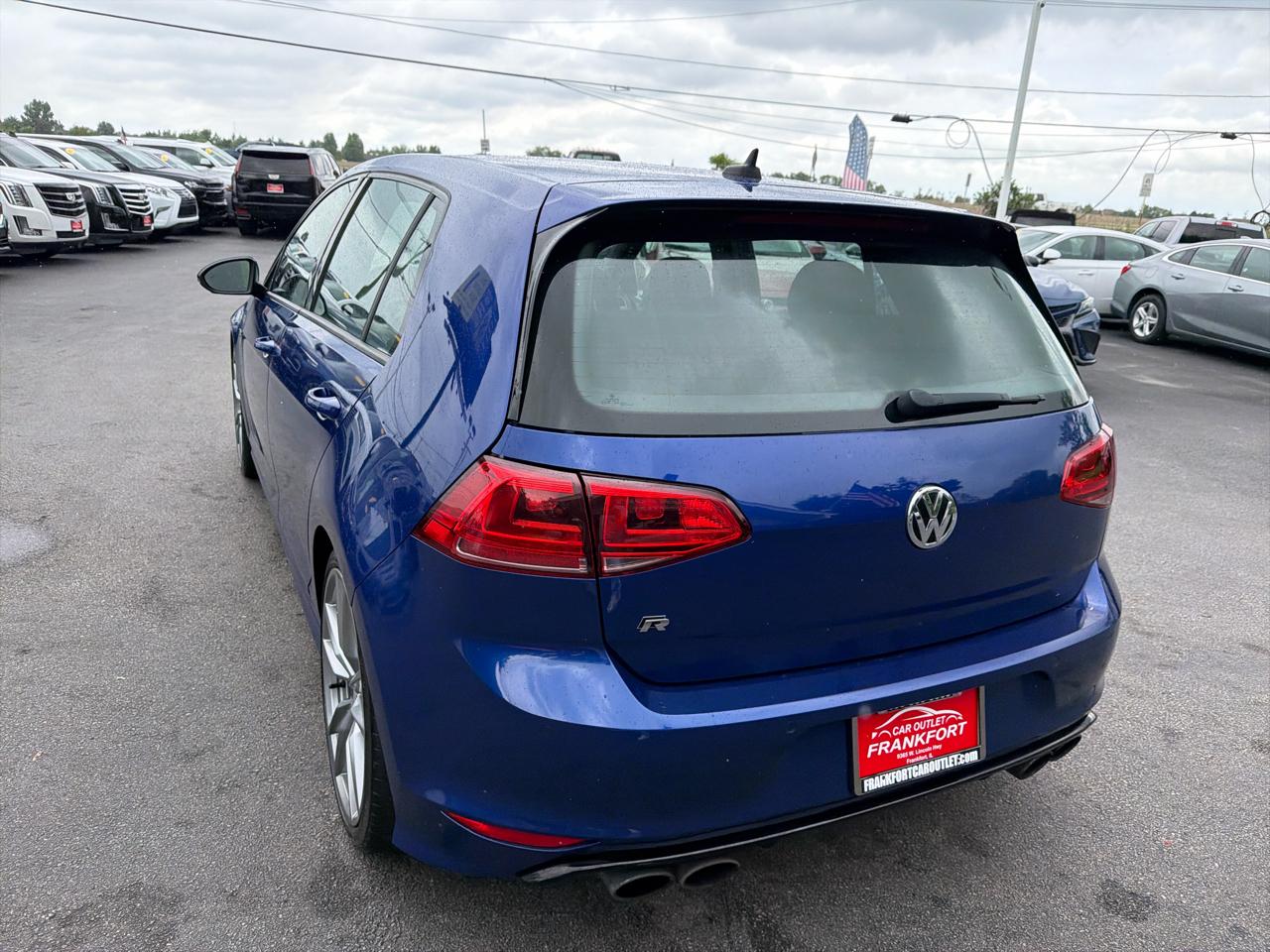 Volkswagen Golf R 4-Door DSG w/DCC/Nav 2017