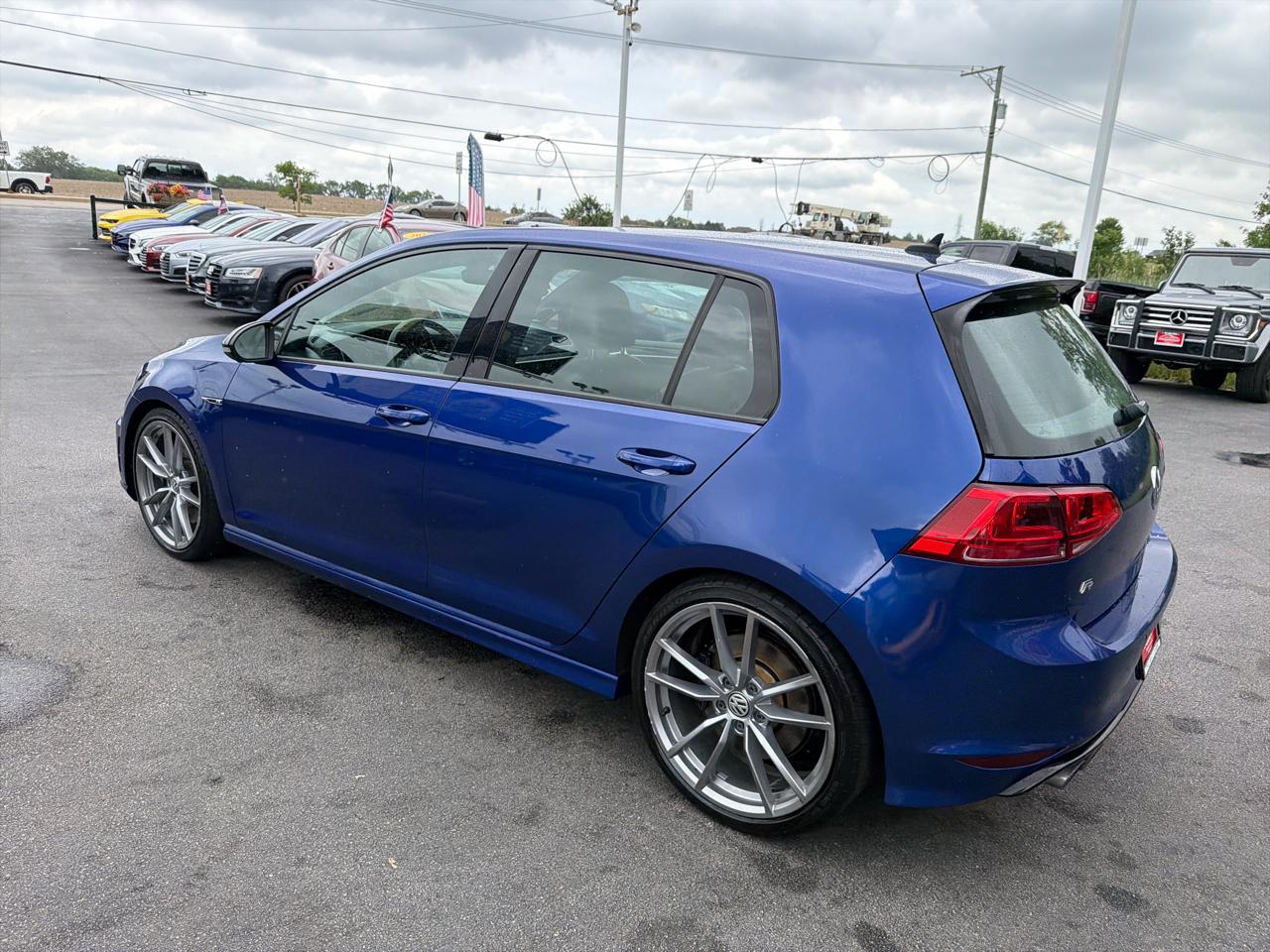 Volkswagen Golf R 4-Door DSG w/DCC/Nav 2017