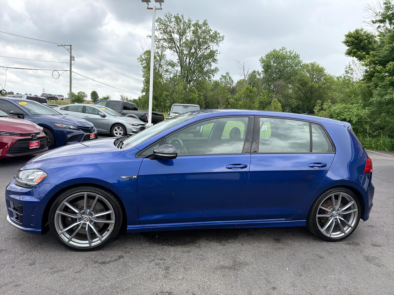 Volkswagen Golf R 4-Door DSG w/DCC/Nav 2017
