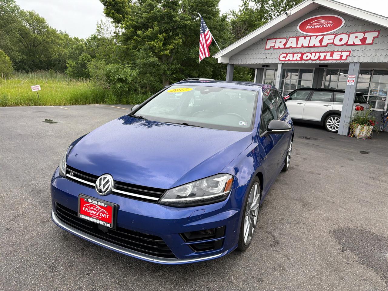 Volkswagen Golf R 4-Door DSG w/DCC/Nav 2017