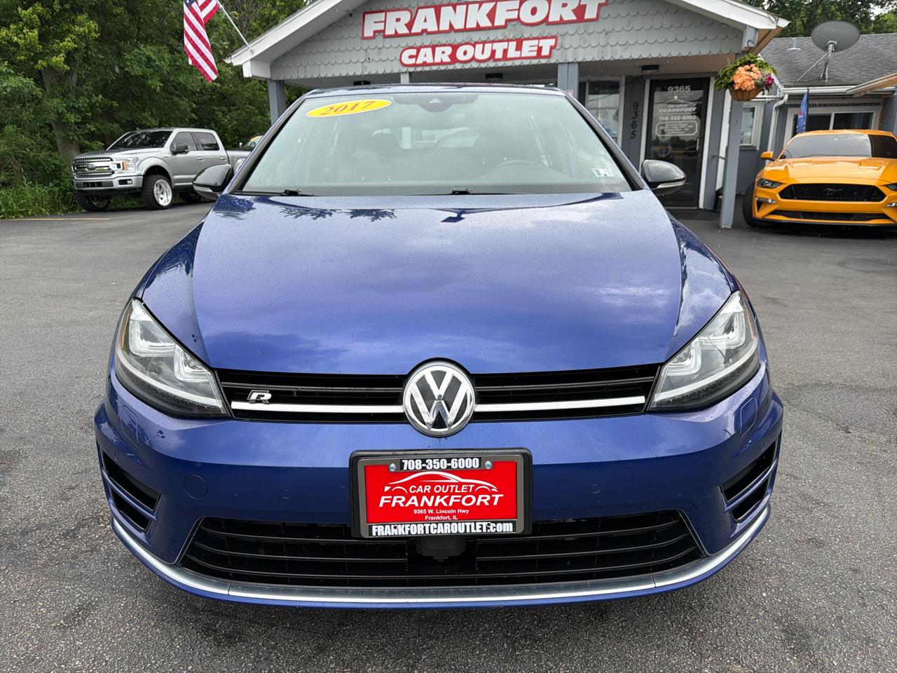 Volkswagen Golf R 4-Door DSG w/DCC/Nav 2017