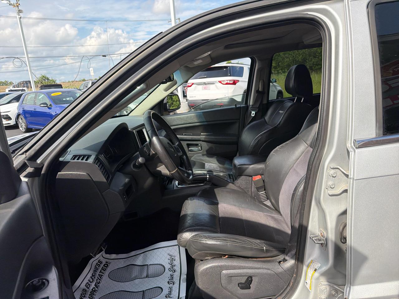 Jeep Grand Cherokee 4WD 4dr SRT-8 2008