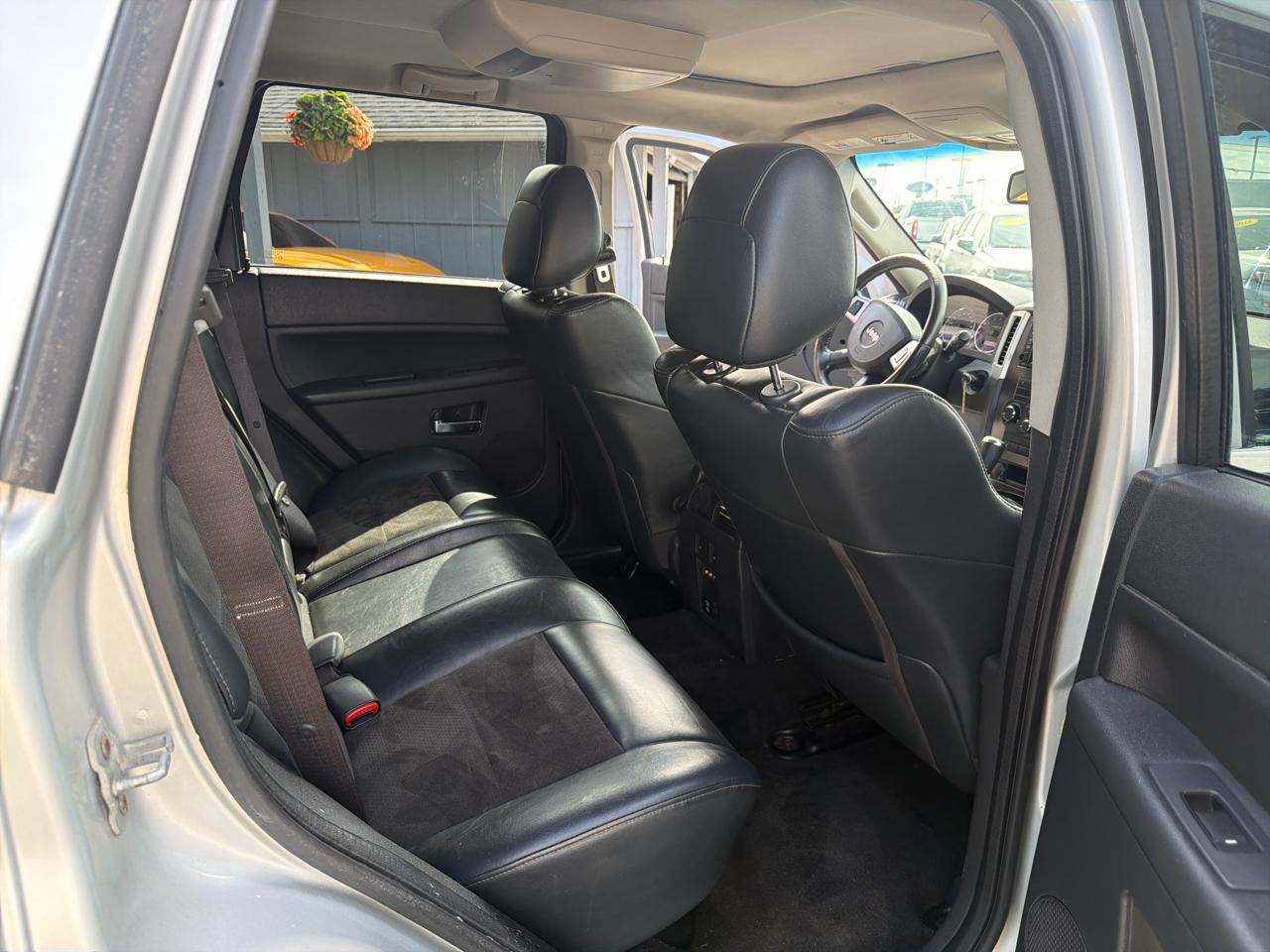 Jeep Grand Cherokee 4WD 4dr SRT-8 2008