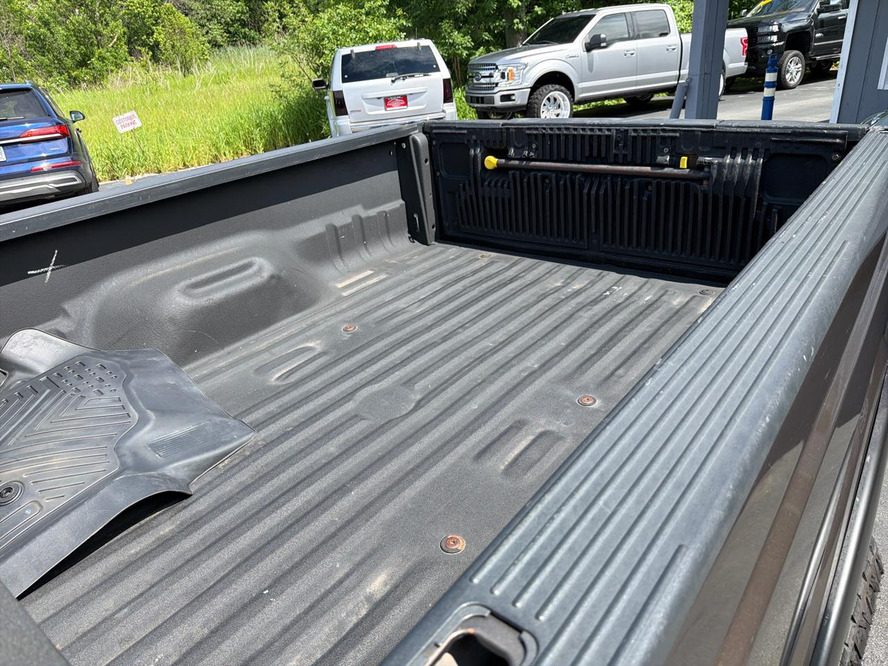 Ford Super Duty F-250 SRW 4WD Crew Cab 172" Lariat 2016