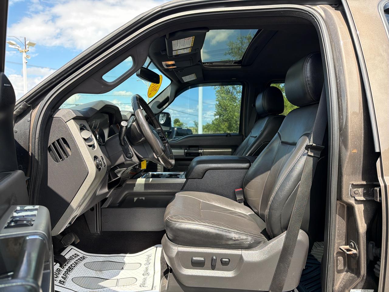 Ford Super Duty F-250 SRW 4WD Crew Cab 172" Lariat 2016
