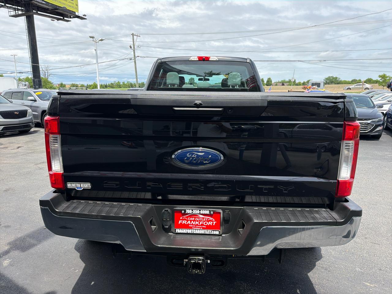 Ford Super Duty F-350 DRW XLT 4WD Crew Cab 8' Box 2019