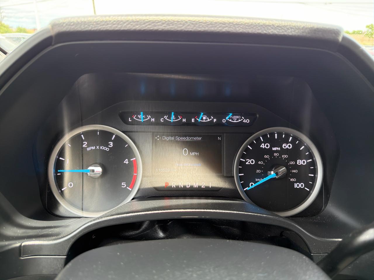 Ford Super Duty F-350 DRW XLT 4WD Crew Cab 8' Box 2019