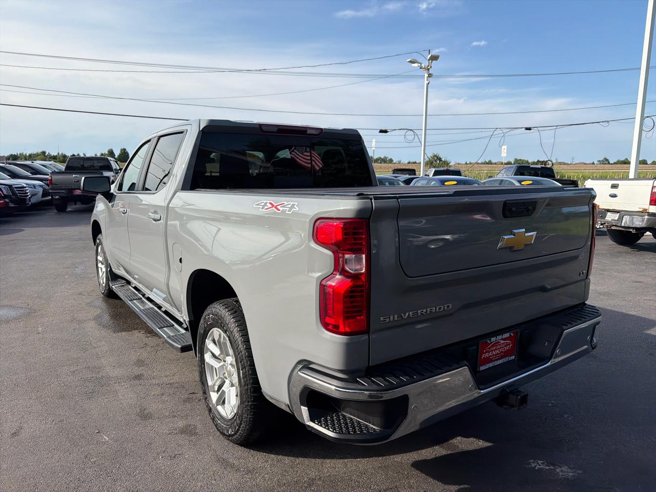 Chevrolet Silverado 1500 4WD Crew Cab 147" LT w/1LT 2024