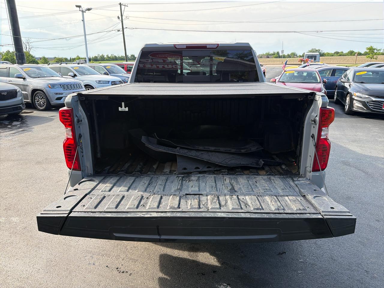Chevrolet Silverado 1500 4WD Crew Cab 147" LT w/1LT 2024