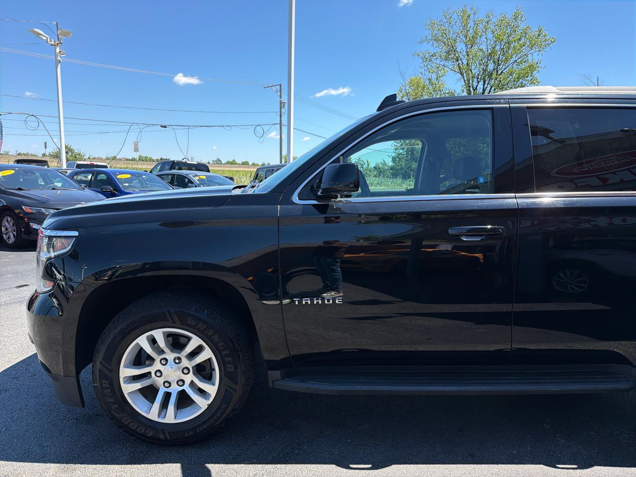 Chevrolet Tahoe 4WD 4dr LT 2017