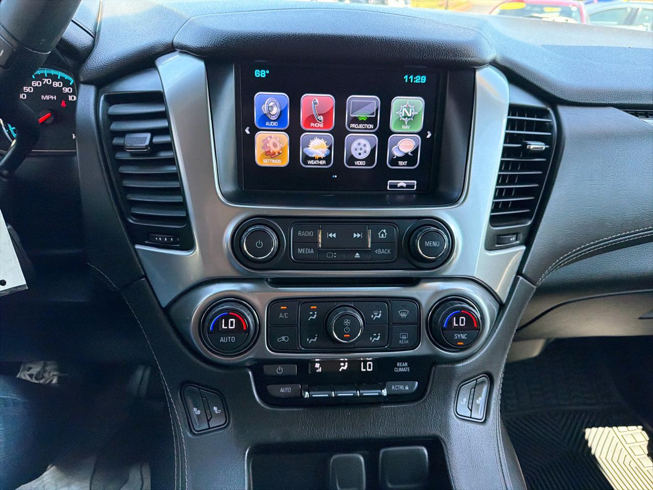 Chevrolet Tahoe 4WD 4dr LT 2017