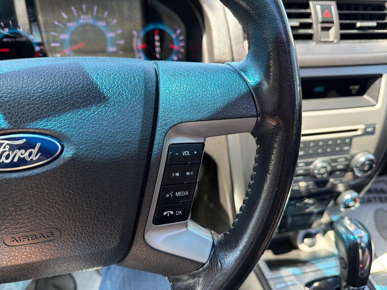 Ford Fusion 4dr Sdn SEL FWD 2012