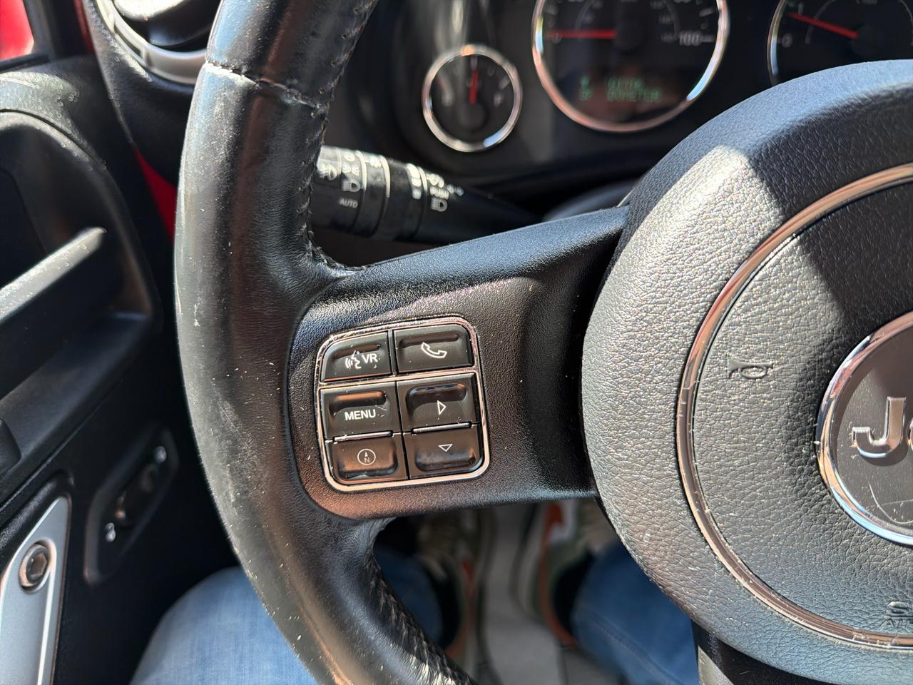 Jeep Wrangler Unlimited 4WD 4dr Sahara 2016