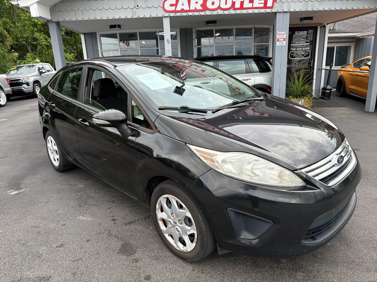 Ford Fiesta 4dr Sdn SE 2013