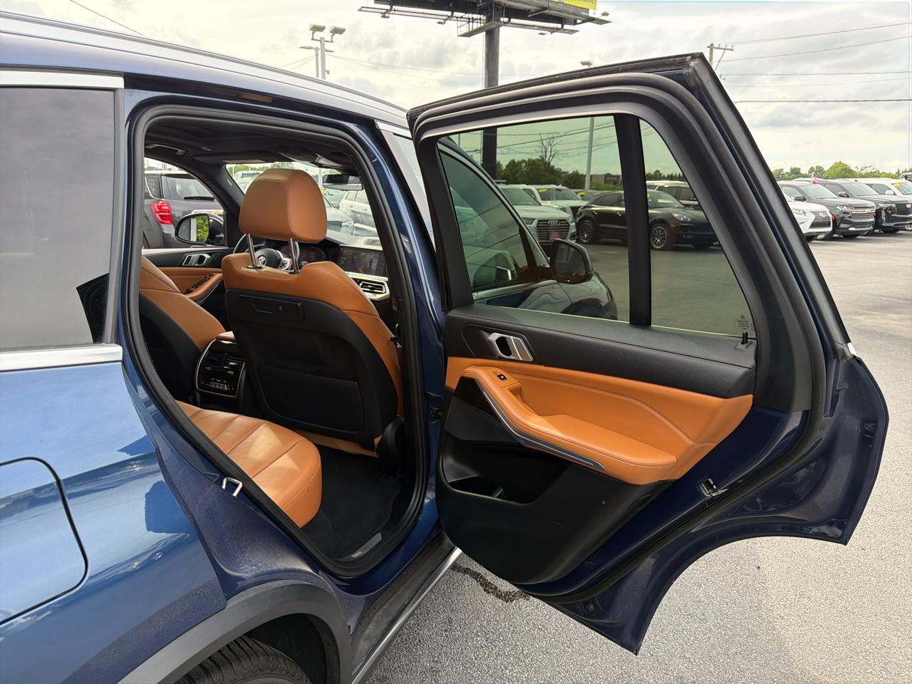 BMW X5 xDrive40i Sports Activity Vehicle 2019
