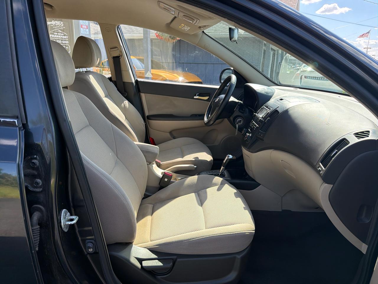 Hyundai Elantra 4dr Wgn Auto Touring 2009