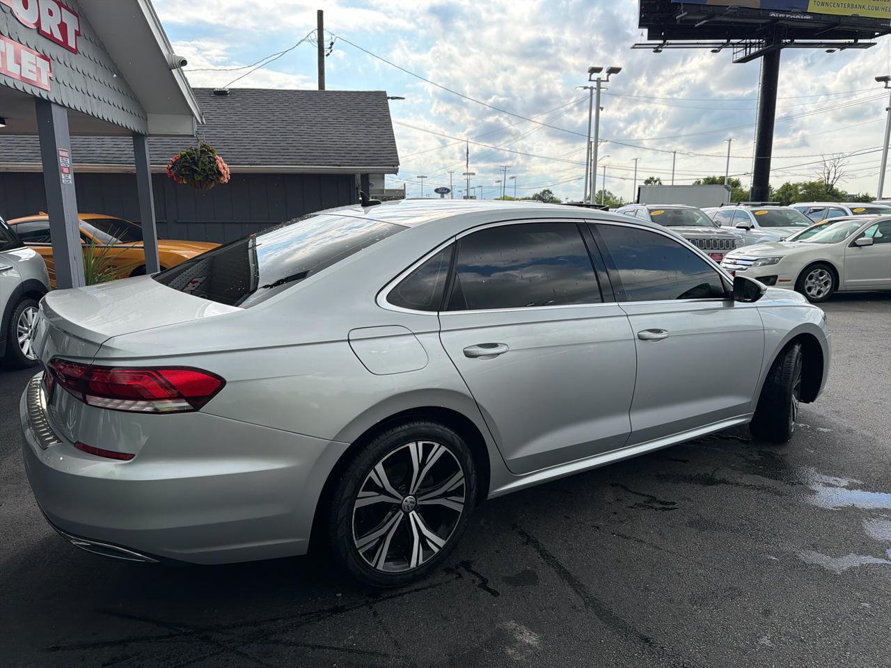 Volkswagen Passat 2.0T SE Auto 2021
