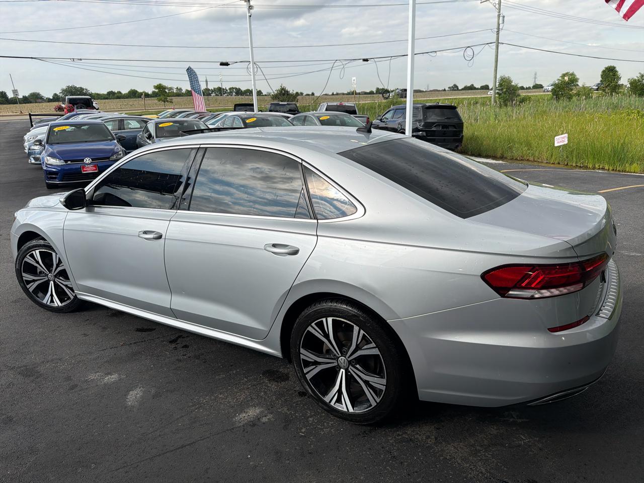 Volkswagen Passat 2.0T SE Auto 2021