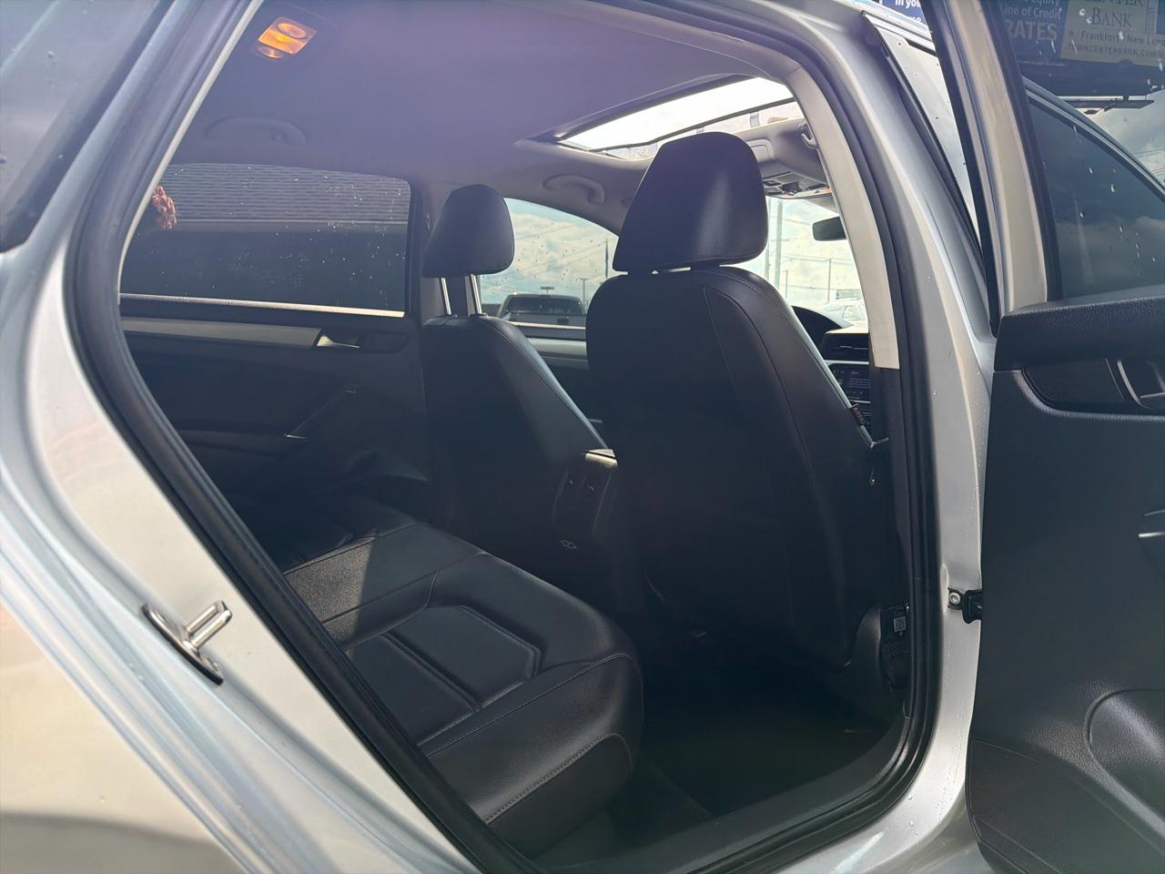 Volkswagen Passat 2.0T SE Auto 2021