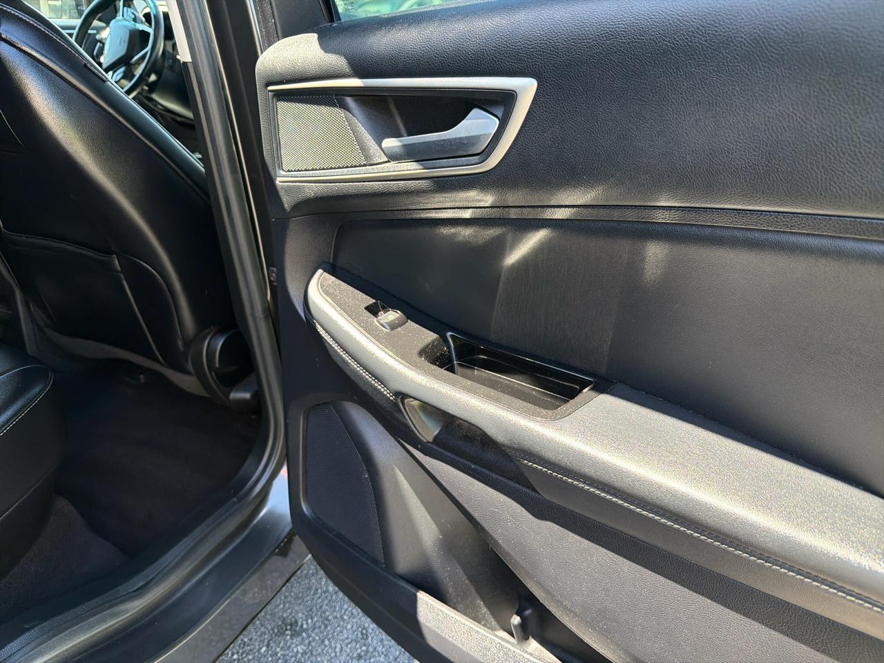 Ford Edge SEL AWD 2019