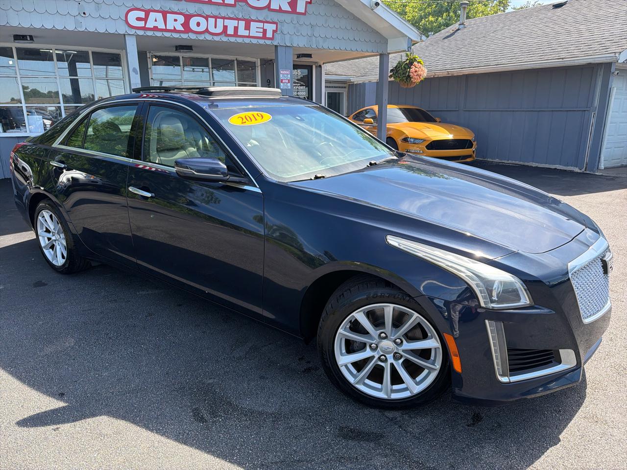 Cadillac CTS Sedan 4dr Sdn 2.0L Turbo AWD 2019