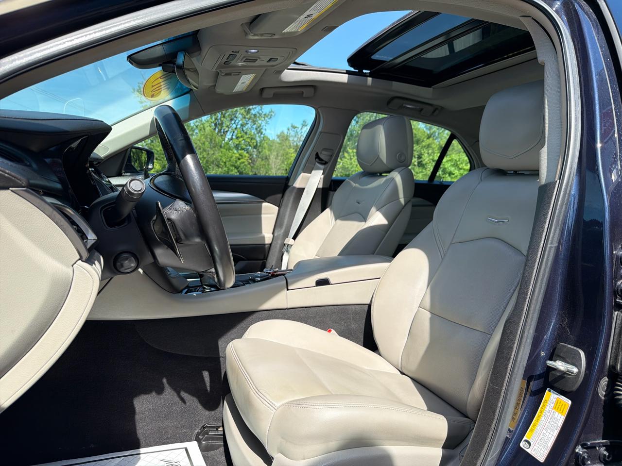 Cadillac CTS Sedan 4dr Sdn 2.0L Turbo AWD 2019