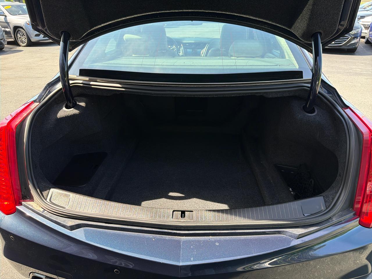 Cadillac CTS Sedan 4dr Sdn 2.0L Turbo AWD 2019