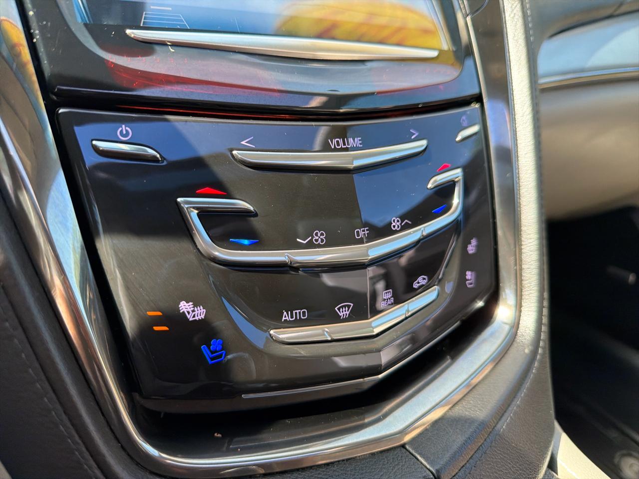 Cadillac CTS Sedan 4dr Sdn 2.0L Turbo AWD 2019