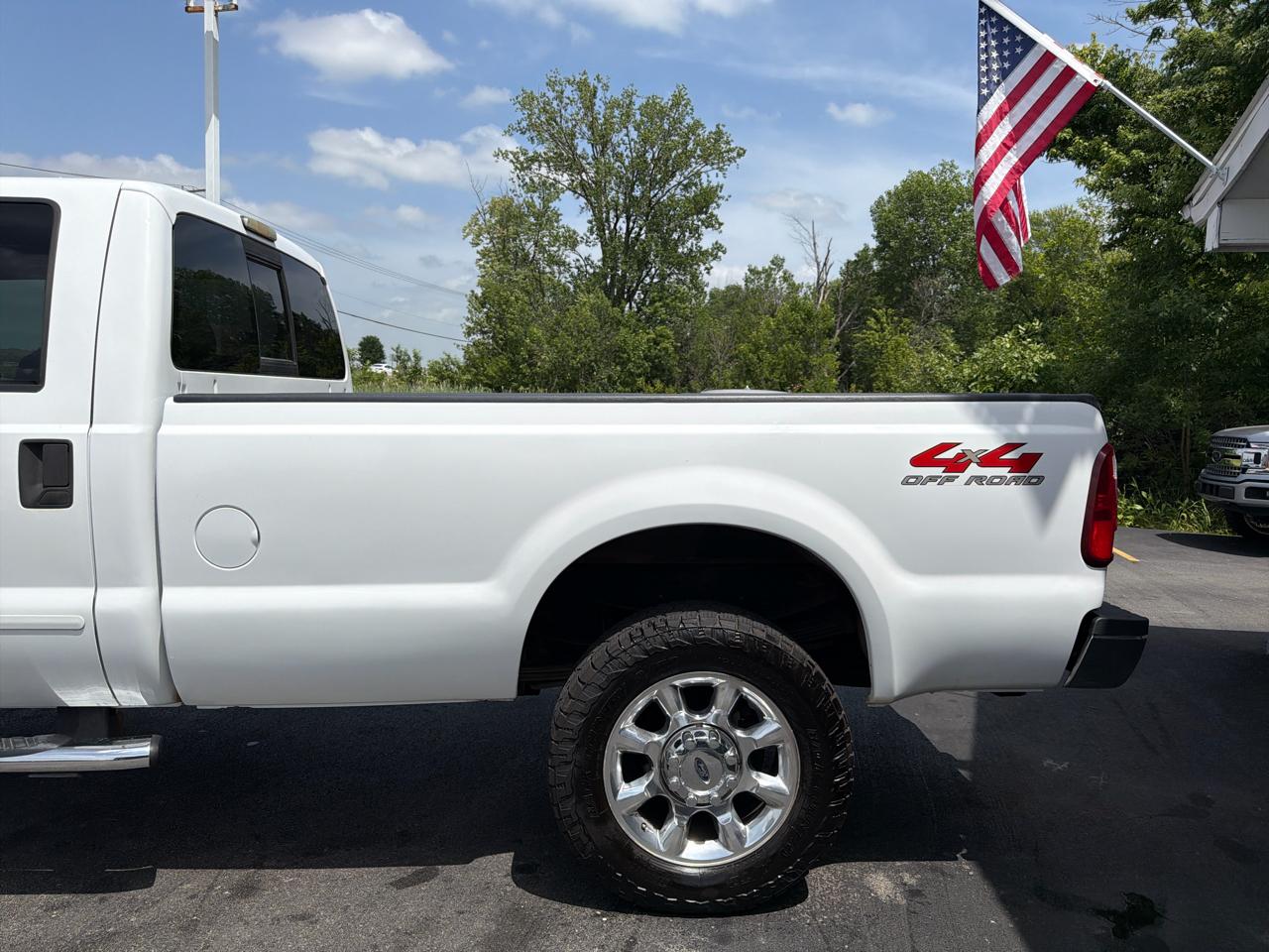 Ford Super Duty F-350 SRW 4WD Crew Cab 156" Lariat 2008