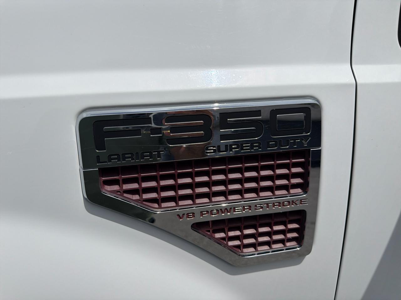 Ford Super Duty F-350 SRW 4WD Crew Cab 156" Lariat 2008