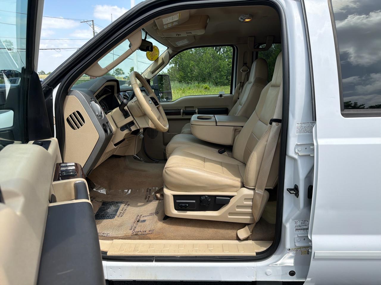 Ford Super Duty F-350 SRW 4WD Crew Cab 156" Lariat 2008