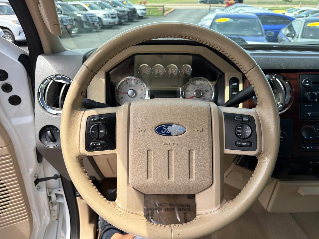Ford Super Duty F-350 SRW 4WD Crew Cab 156" Lariat 2008