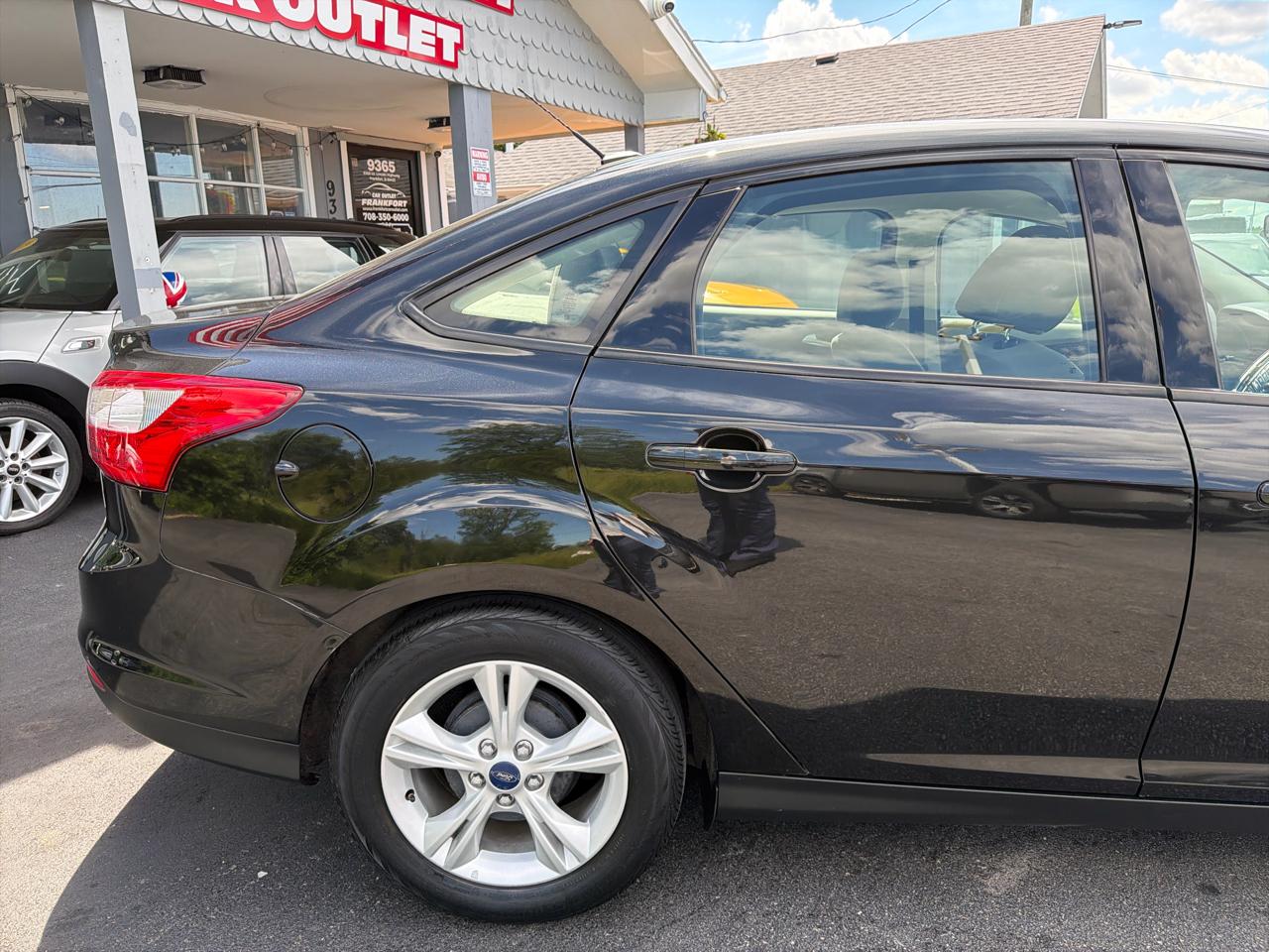 Ford Focus 4dr Sdn SE 2014
