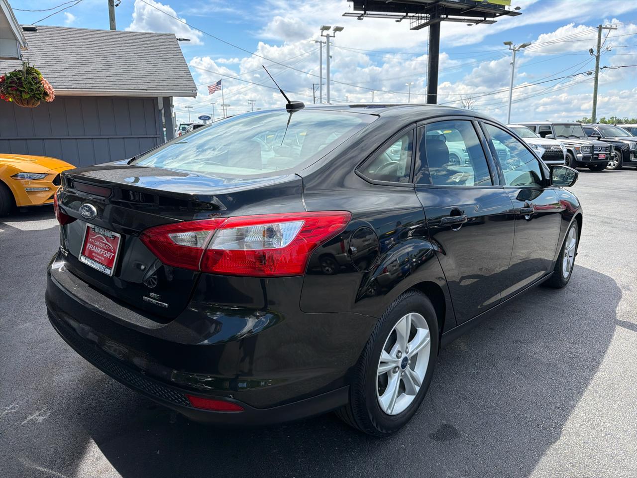 Ford Focus 4dr Sdn SE 2014