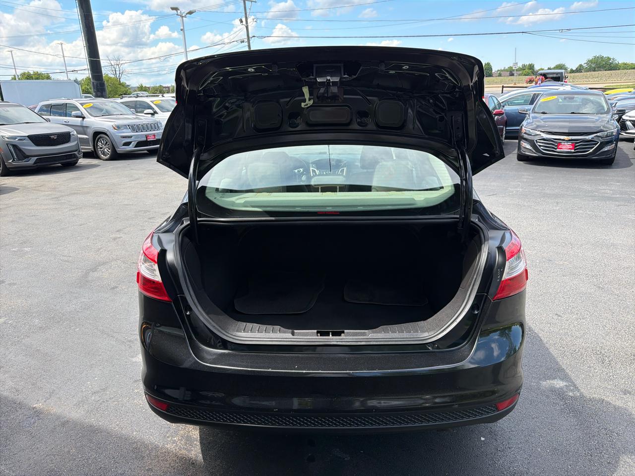Ford Focus 4dr Sdn SE 2014