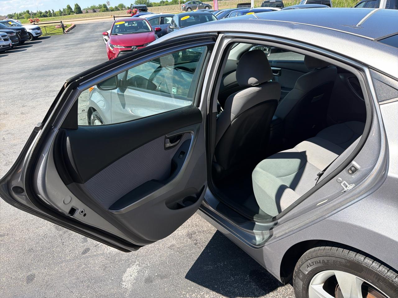 Hyundai Elantra 4dr Sdn Auto GLS (Ulsan Plant) 2012